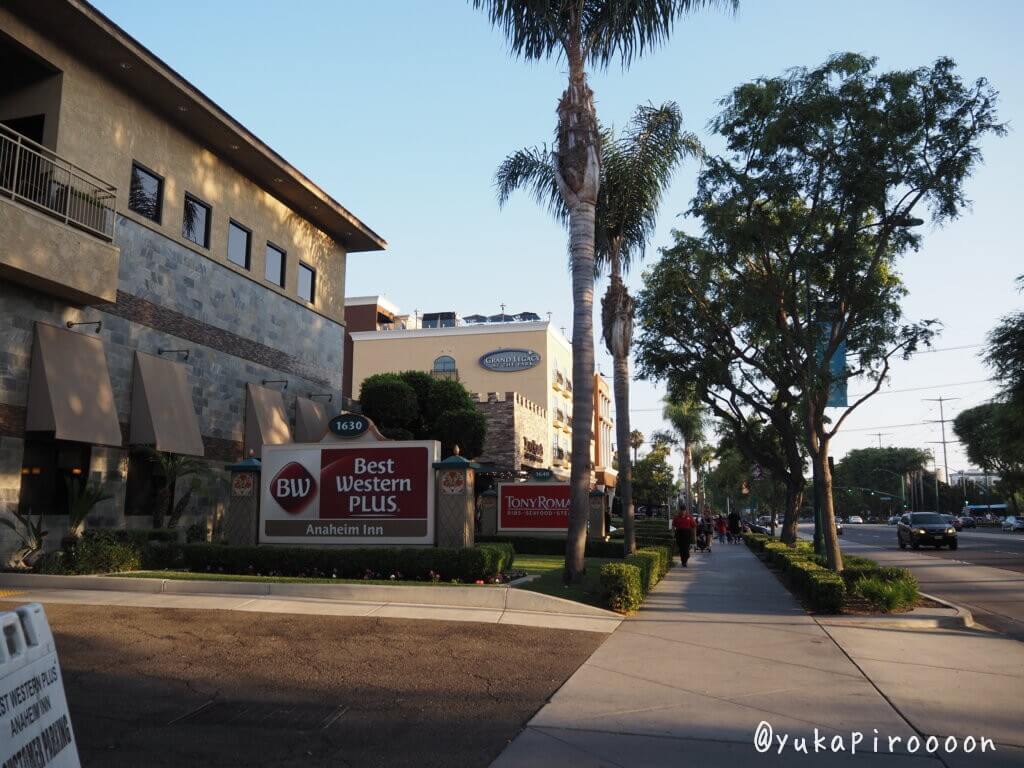 Best Western Plus Anaheim InnはTOP3に入るお高いホテル